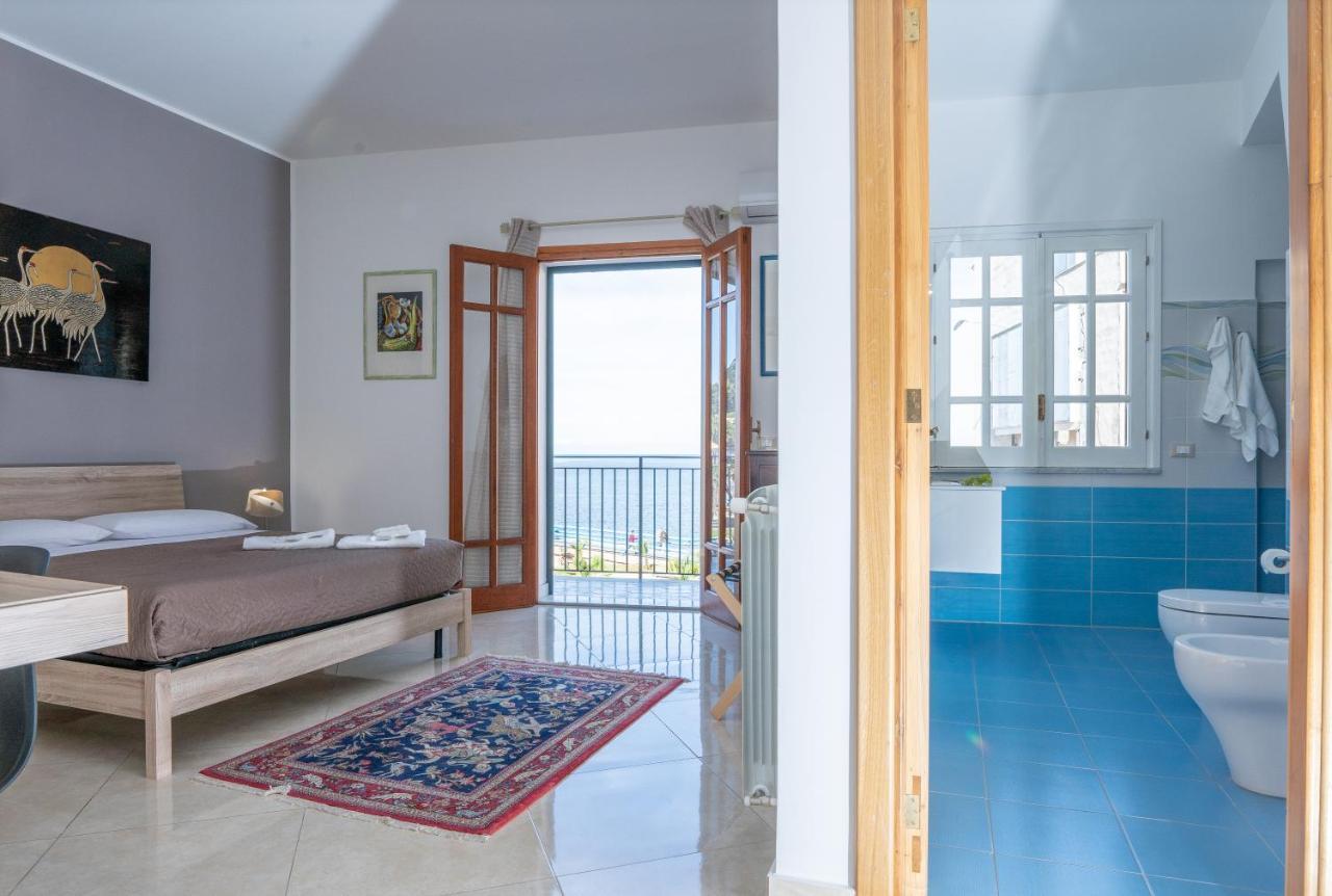 B&B Una Terrazza Sul Golfo Di Сферракавалло Экстерьер фото