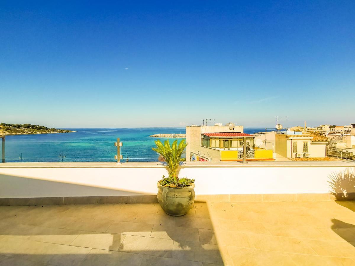 B&B Una Terrazza Sul Golfo Di Сферракавалло Экстерьер фото